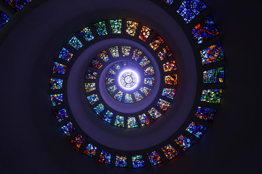 During their exploration of downtown Dallas, Whitney High Student Media visited The Chapel of Thanksgiving to photograph and appreciate the stained glass of the chapel’s ceiling, Glory Window, one of the largest horizontally-mounted stained glass windows in the world.