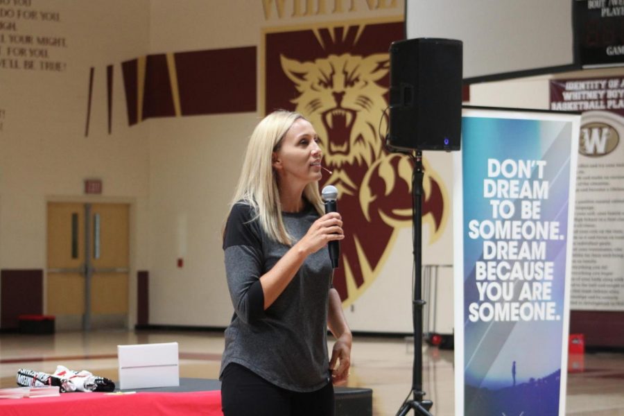 During the Air 1’s “Dare to Dream” assembly, Erin Weidemann talks to sophomores about the importance of chasing their dreams through her own experiences as a softball player and being a five-time cancer survivor. Photo by Sofia McMaster.